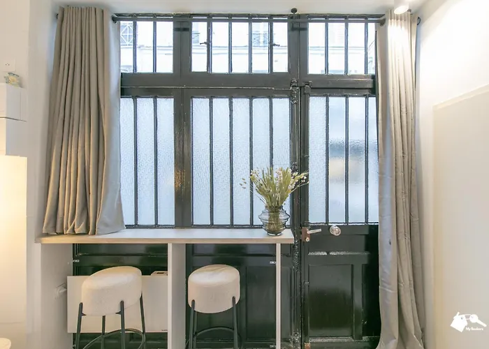 Διαμέρισμα Mba - Echiquier 2 Luxury Center