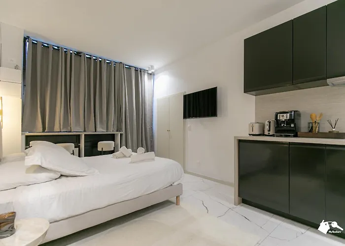 Διαμέρισμα Mba - Echiquier 2 Luxury Center