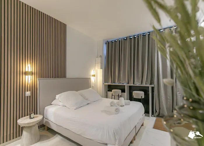 Mba - Echiquier 2 Luxury Center Apartamento *